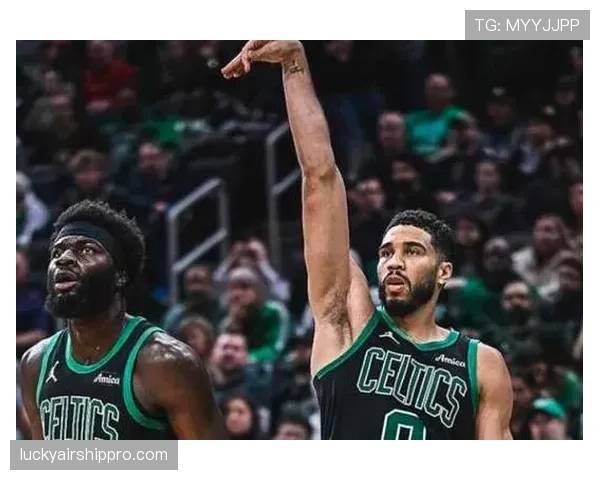 收视数据:TNT转播的“NBA周六黄金档”三月平均收视率同比上涨12% 收视数据:TNT转播的“NBA周六黄金档”三月平均收视率同比上涨12%